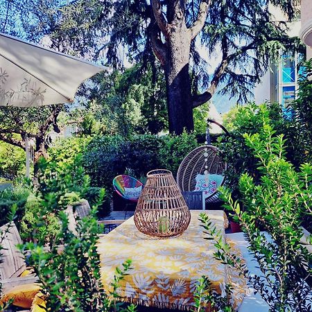 Apartment Wildflower In Privatvilla Im Herzen Merans Dış mekan fotoğraf