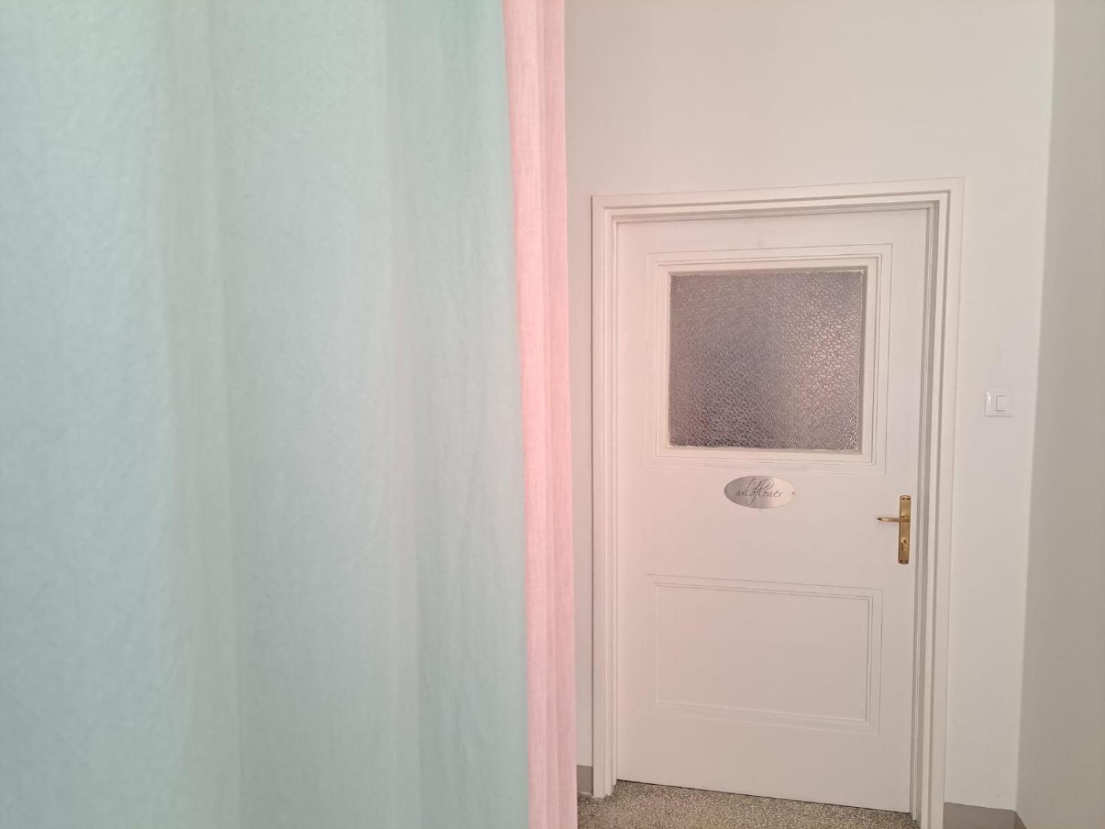 Apartment Wildflower In Privatvilla Im Herzen Merans Dış mekan fotoğraf