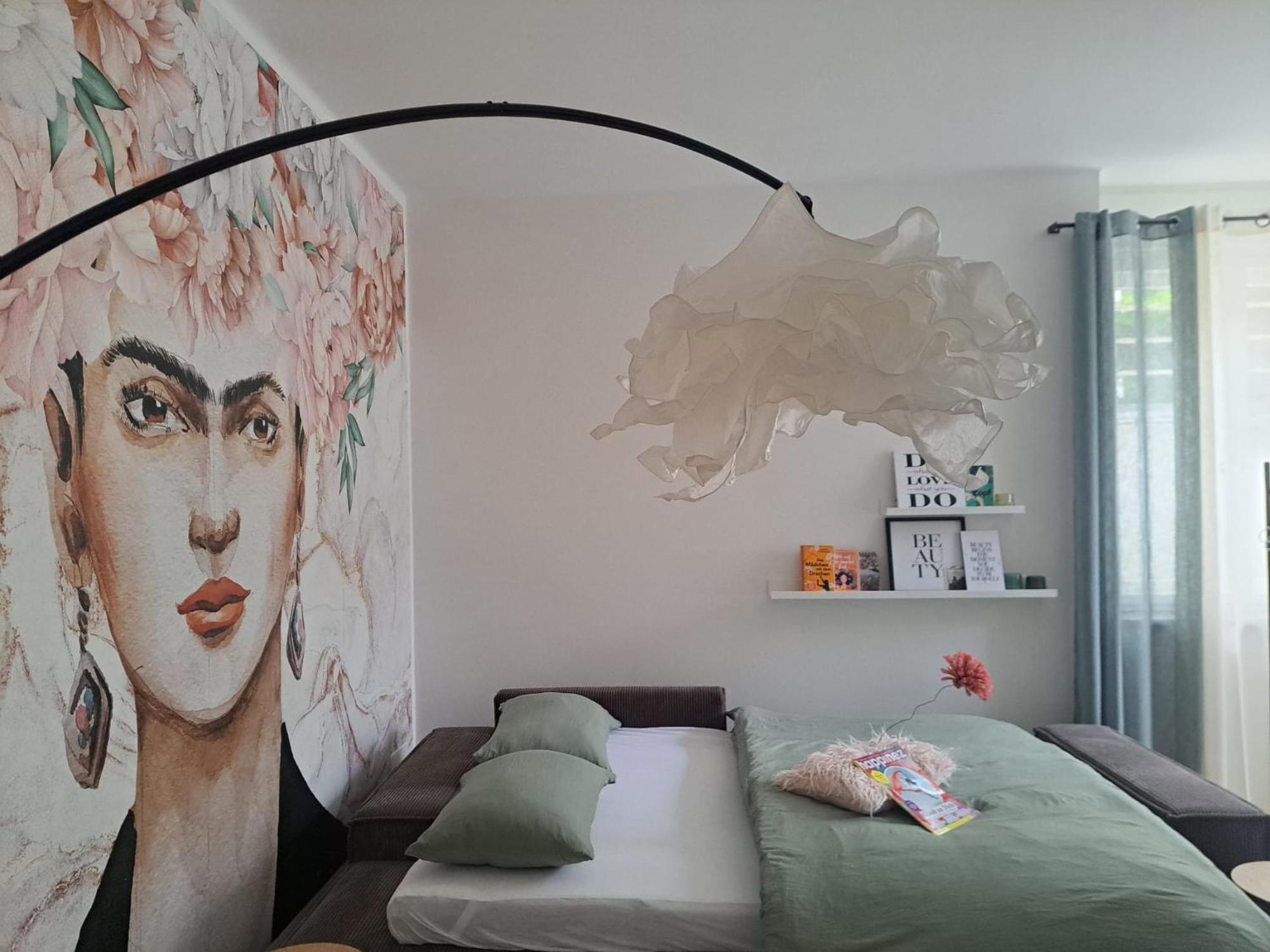 Apartment Wildflower In Privatvilla Im Herzen Merans Dış mekan fotoğraf
