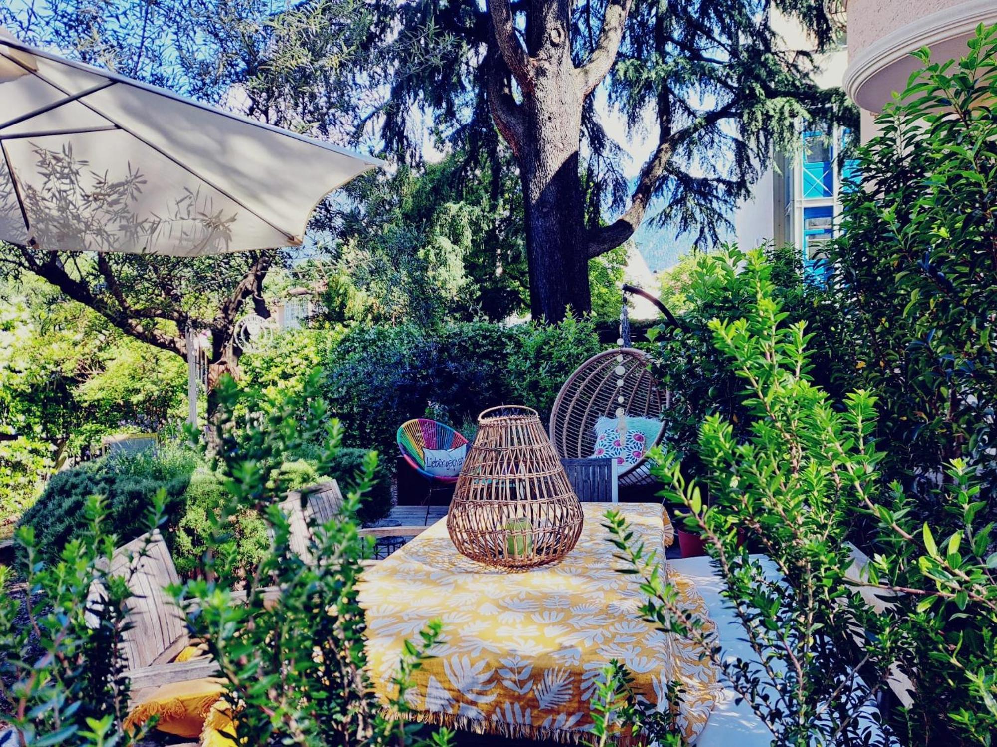 Apartment Wildflower In Privatvilla Im Herzen Merans Dış mekan fotoğraf